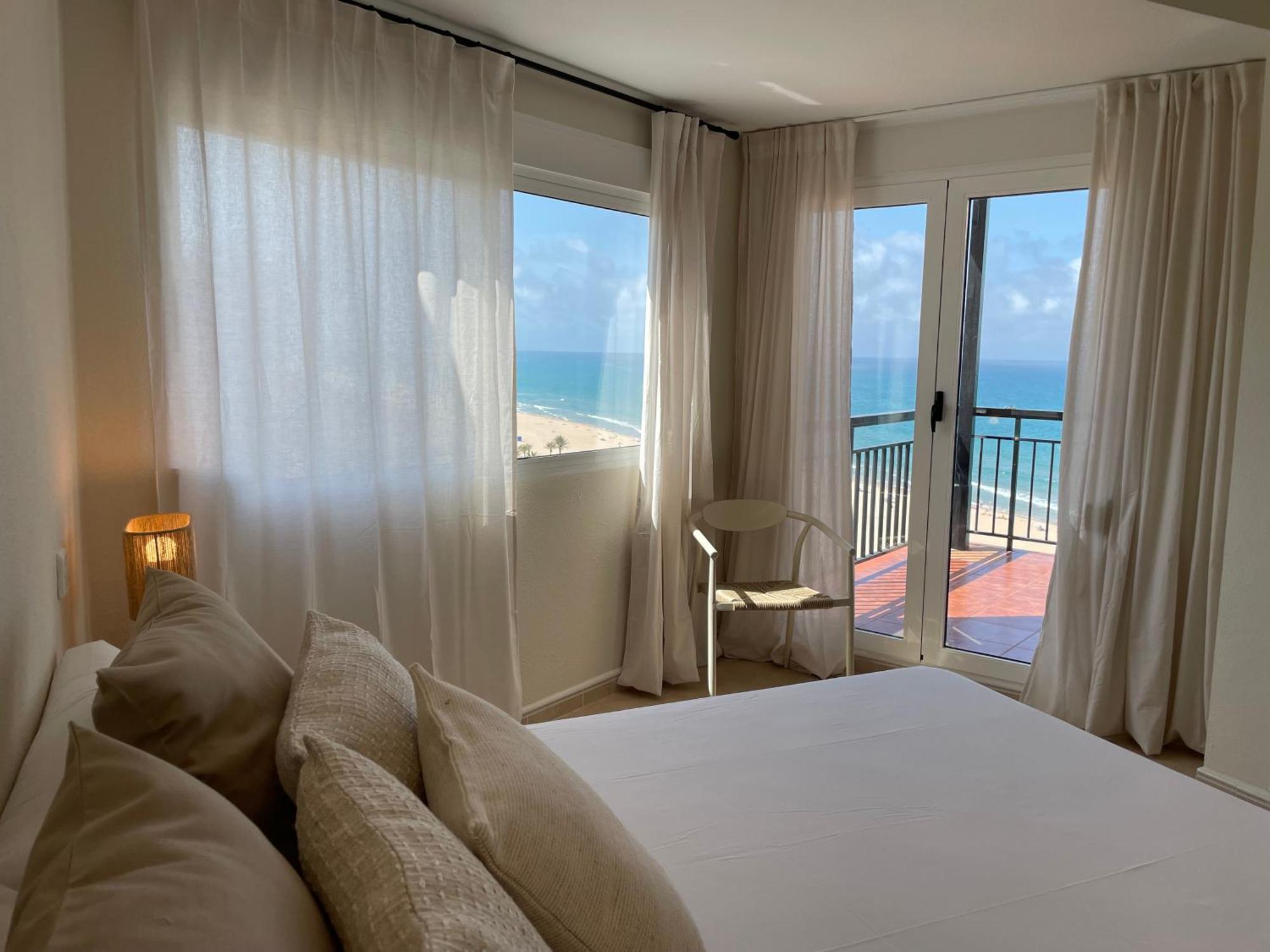 Gandia Boutique Stays - Presidente - Apartamento Premium En Primera Linea De Playa Dış mekan fotoğraf
